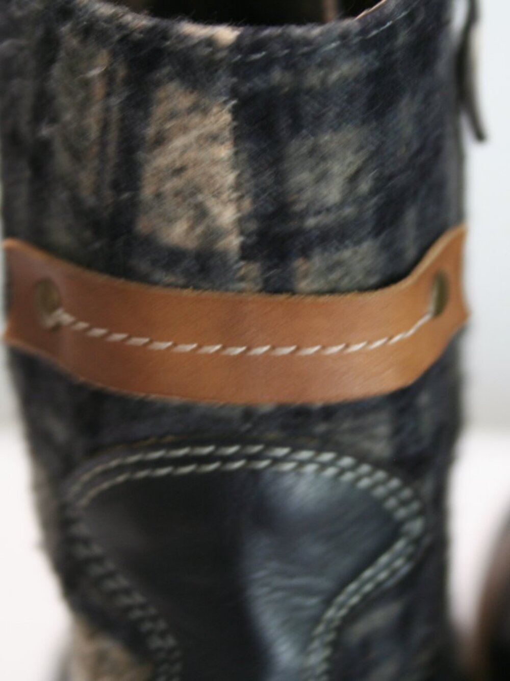 L'Artiste by Spring Step Eguine Plaid & Leather Lace-up Boot EU39 or 8 US - Picture 10 of 11